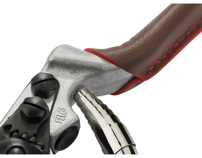 FELCO Baumschere Modell 6 in  präsentiert im Onlineshop von KAQTU Design AG. Gartenwerkzeug ist von FELCO