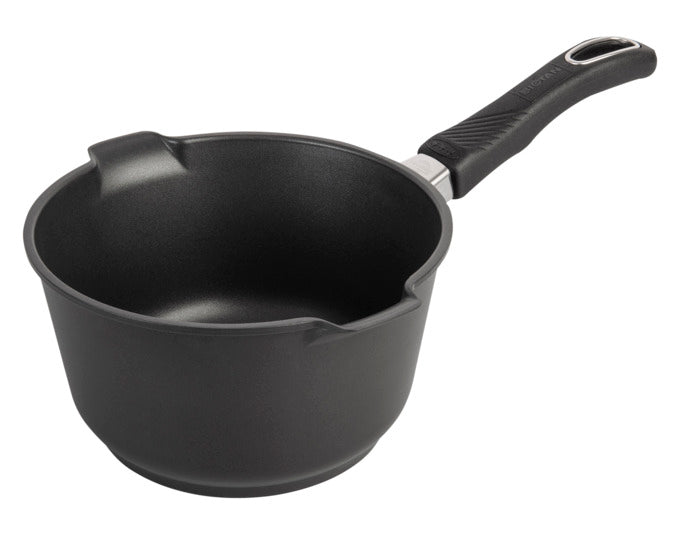 GASTROLUX Milchkochtopf mit Stiel ohne Deckel Induktion ø 20 cm in  präsentiert im Onlineshop von KAQTU Design AG. Kanne ist von GASTROLUX