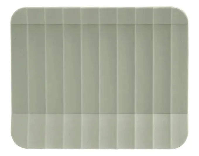 Eleganter Serviettenhalter Paestum von BLIM PLUS in arca grün, 15x4.5x12 cm, ideal für stilvolle Tischdekoration.