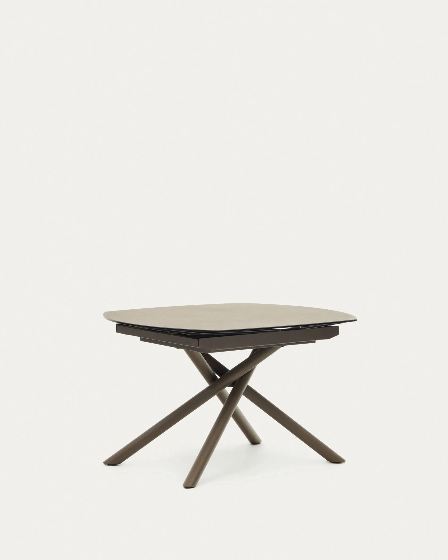 Eleganter Yodalia Ausziehtisch mit brauner Feinsteinzeugplatte und stabilen Stahlbeinen, 130-190x100 cm, perfekt für modernes Wohnen.
