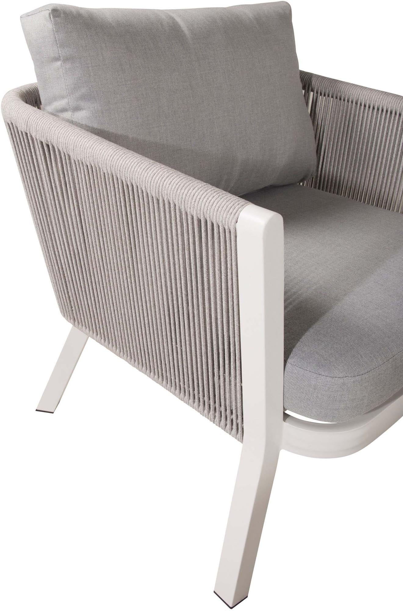 Virya Sofa Outdoorset 120cm in Weiss präsentiert im Onlineshop von KAQTU Design AG. Loungeset ist von Venture Home