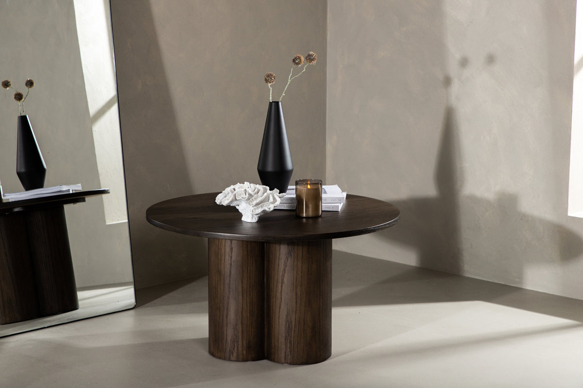 Olivia Coffee Tisch von Venture Home – Wohnbeispiel