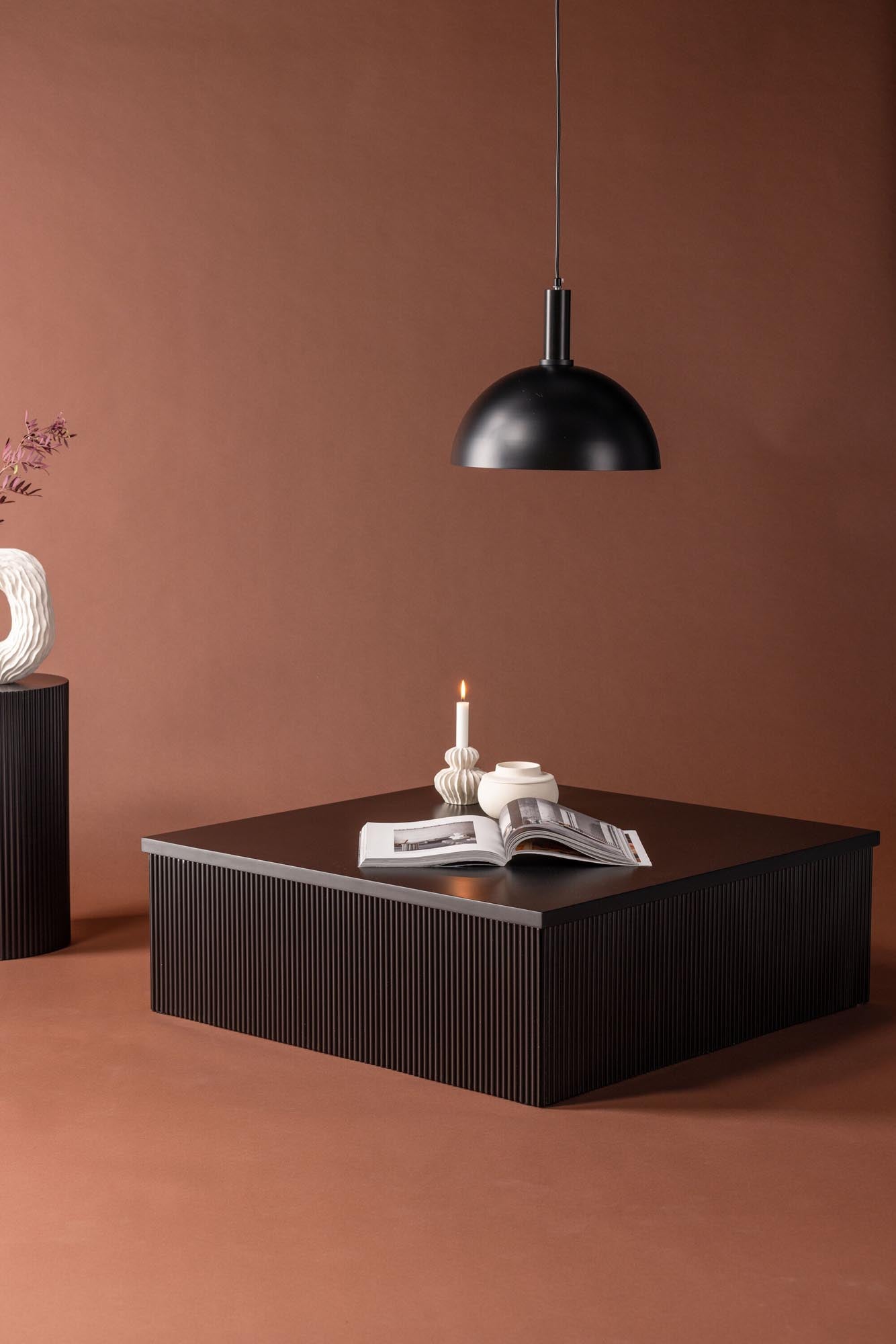 Der Lenox Sofatisch: Eleganz und Wärme in Beige, ideal für stilvolle Wohnzimmer.