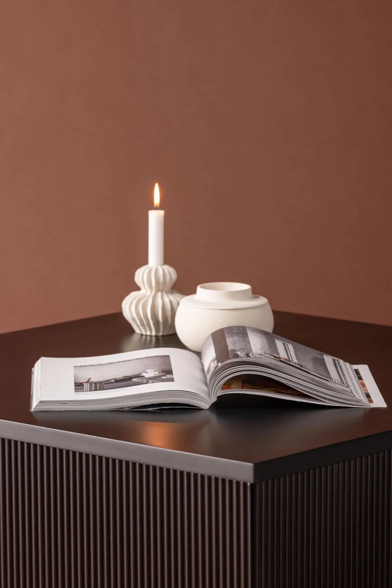 Der Lenox Sofatisch: Eleganz und Wärme in Beige, ideal für stilvolle Wohnzimmer.