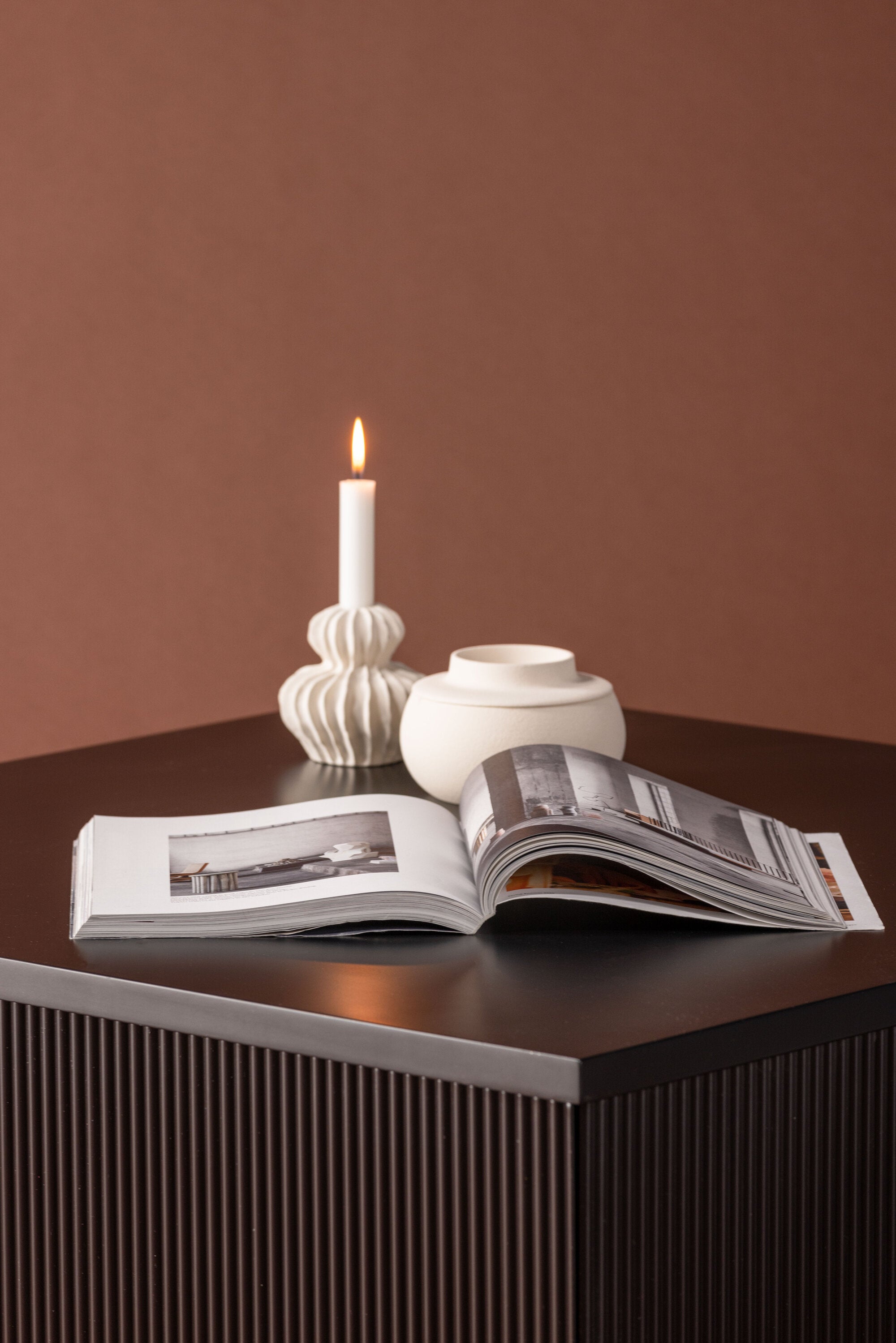 Lenox Sofatisch in Schwarz präsentiert im Onlineshop von KAQTU Design AG. Beistelltisch ist von Venture Home