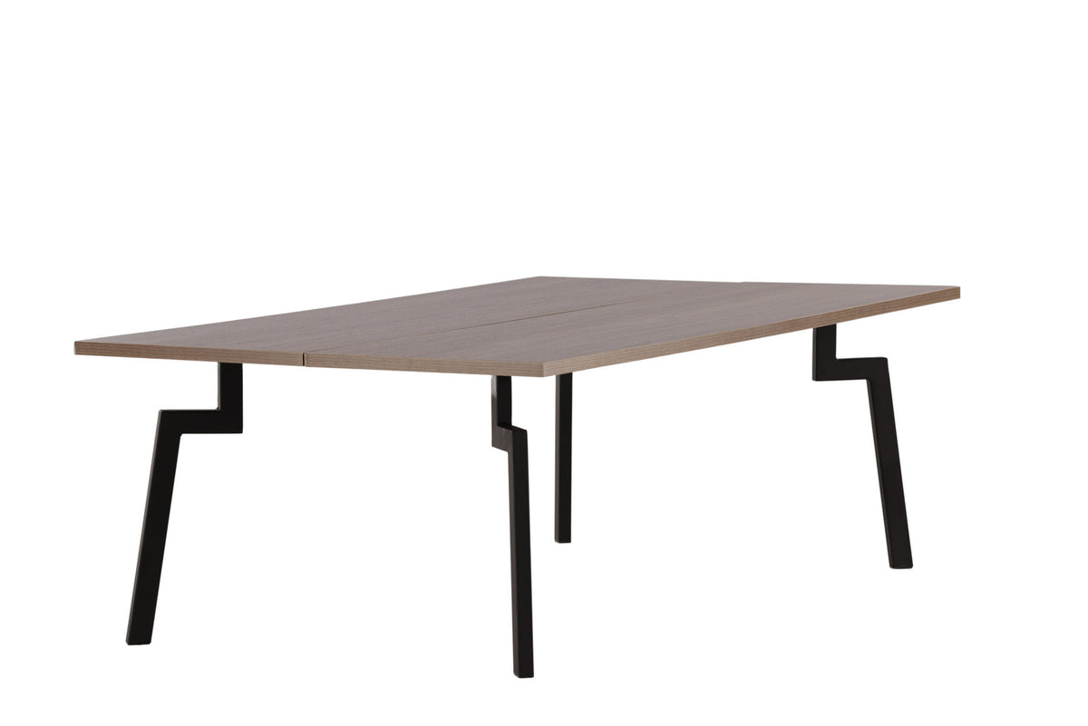 Bethan Beistelltisch in Nussbaum präsentiert im Onlineshop von KAQTU Design AG. Beistelltisch ist von Venture Home