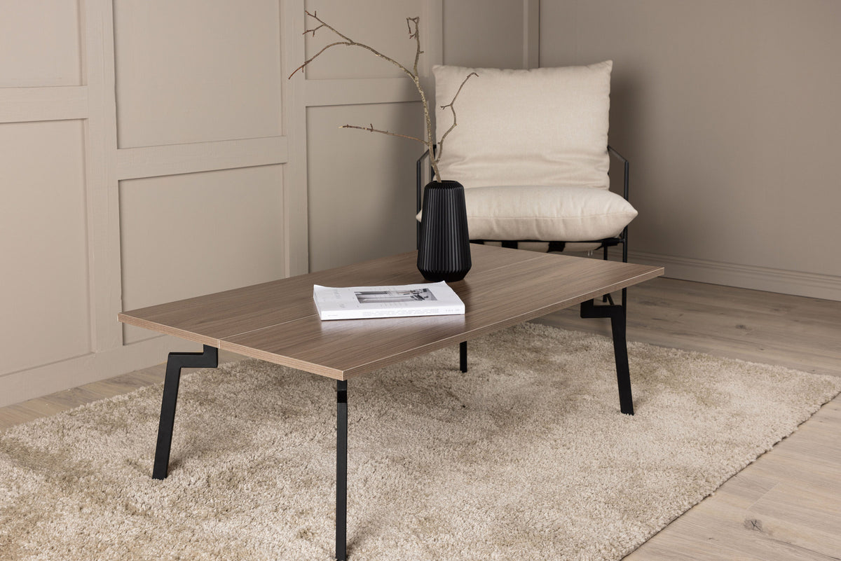 Bethan Beistelltisch in Nussbaum präsentiert im Onlineshop von KAQTU Design AG. Beistelltisch ist von Venture Home