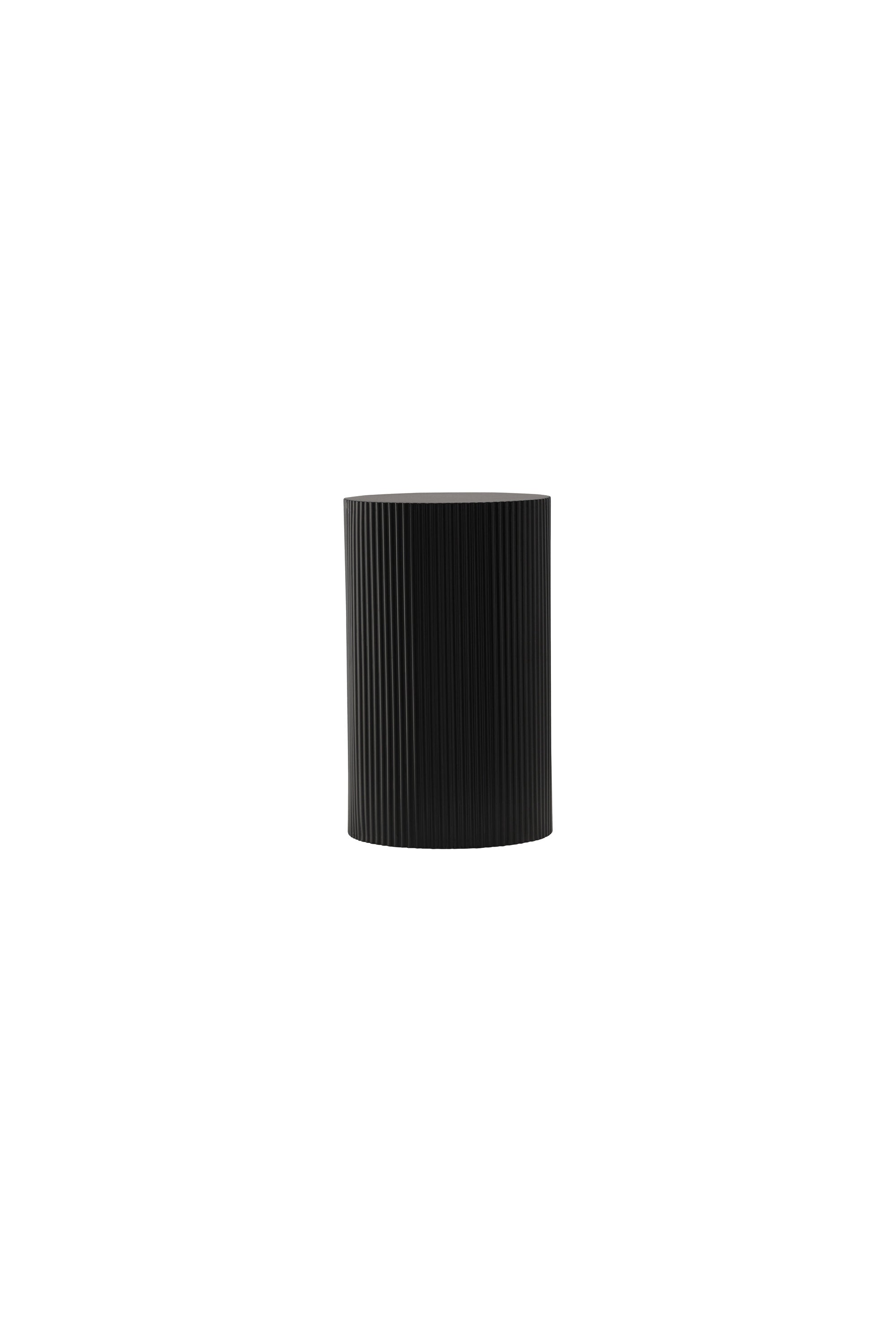 Lenox Beistelltisch in Schwarz präsentiert im Onlineshop von KAQTU Design AG. Beistelltisch ist von Venture Home