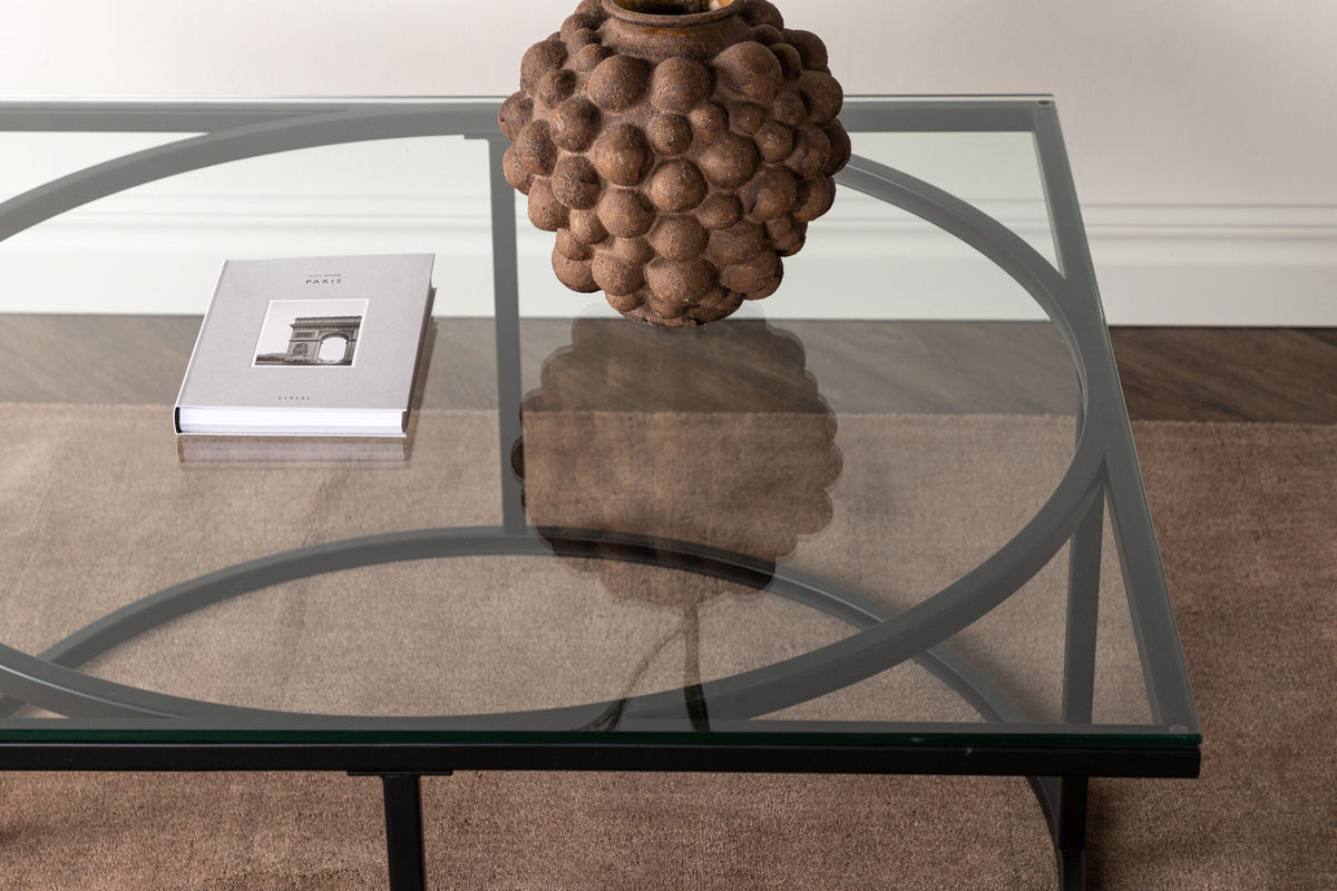 Skanör Beistelltisch in Schwarz präsentiert im Onlineshop von KAQTU Design AG. Beistelltisch ist von Furniture Fashion