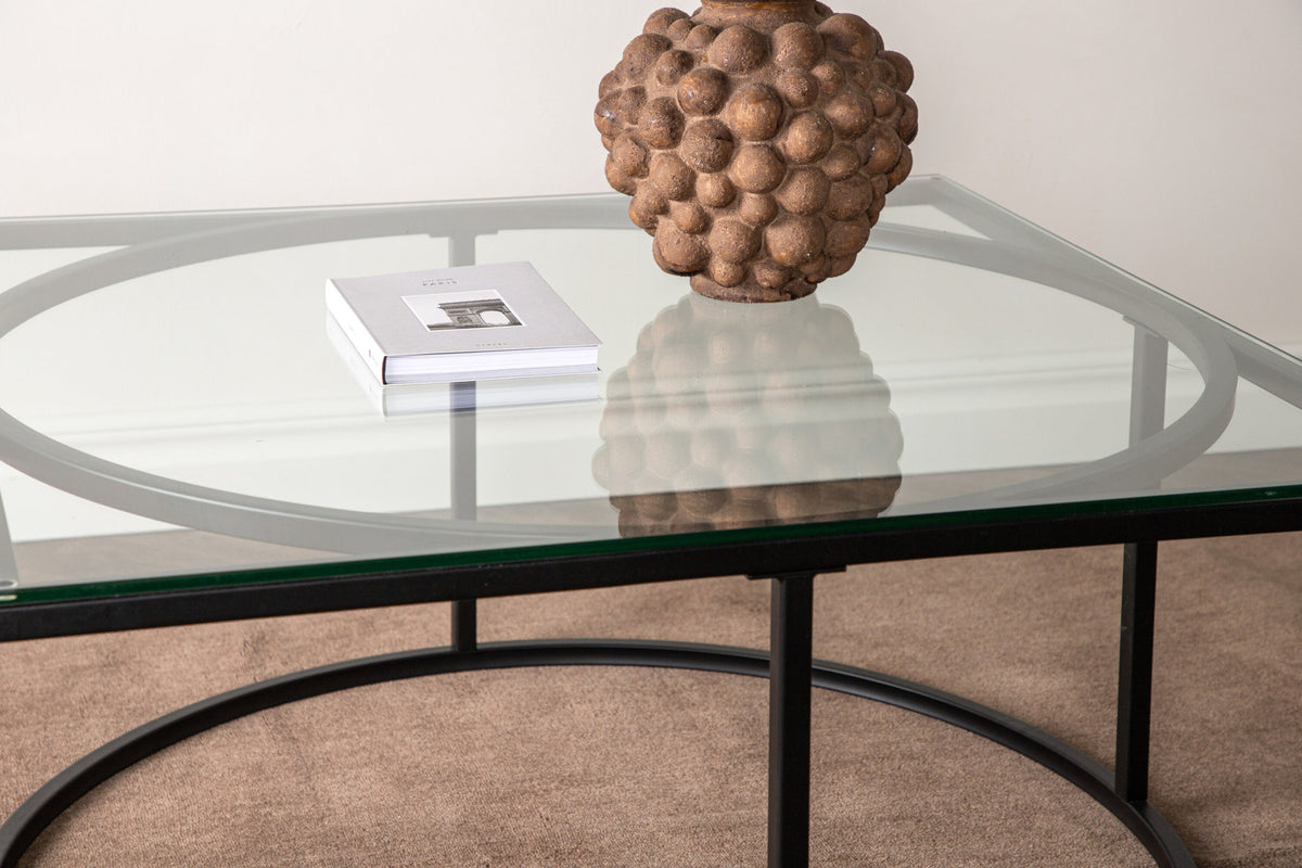 Skanör Beistelltisch in Schwarz präsentiert im Onlineshop von KAQTU Design AG. Beistelltisch ist von Furniture Fashion