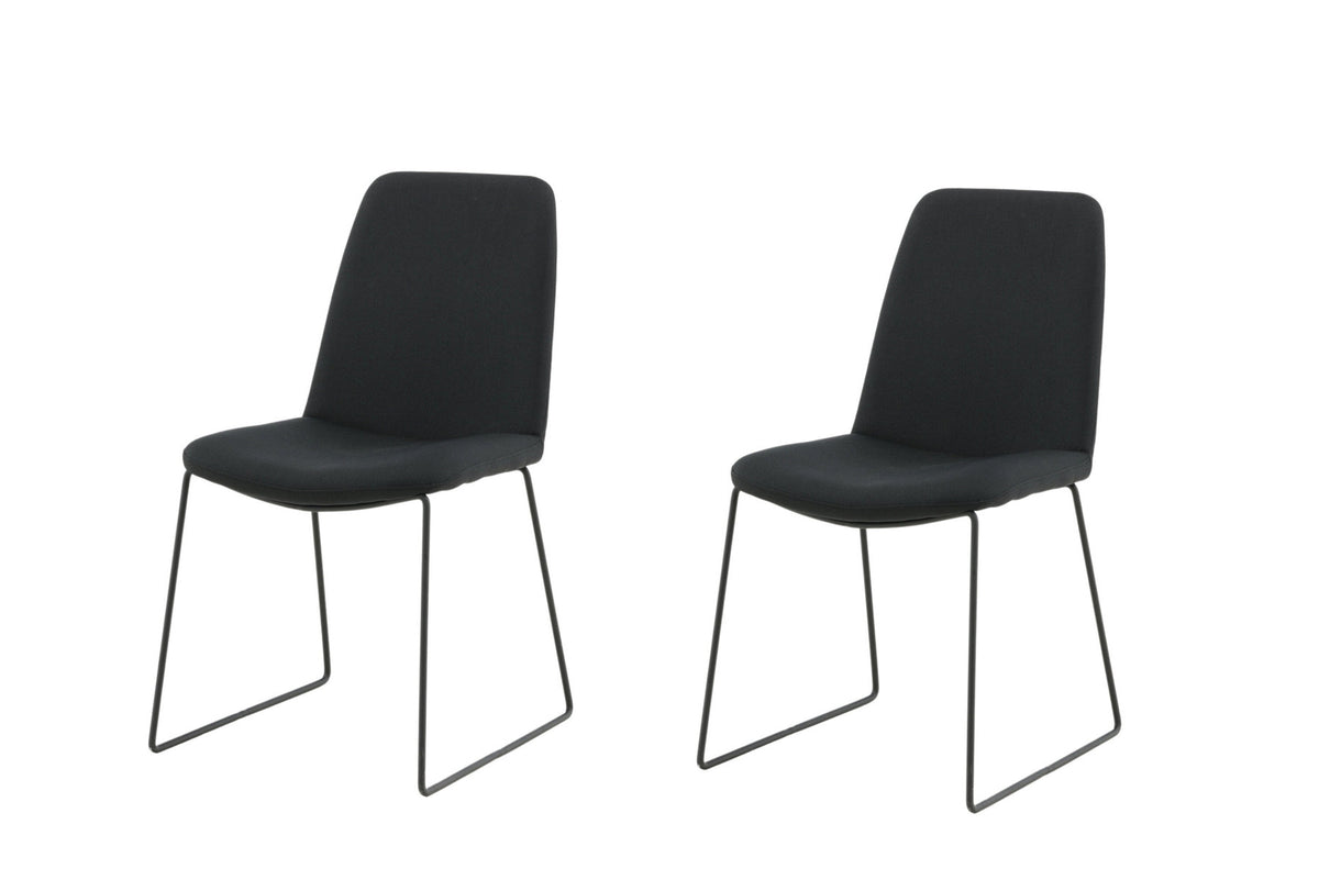 Muce Stuhl in Schwarz präsentiert im Onlineshop von KAQTU Design AG. Stuhl ist von Venture Home