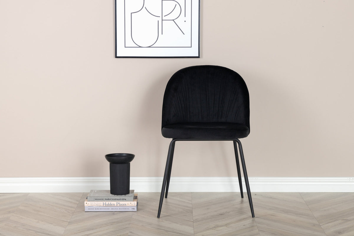 Wrinkles Stuhl in Schwarz präsentiert im Onlineshop von KAQTU Design AG. Schalenstuhl ist von Venture Home