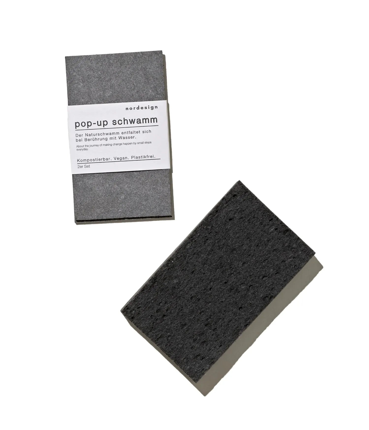 2er Set Pop-Up Schwamm 11x6.5cm H0.6cm in Schwarz präsentiert im Onlineshop von KAQTU Design AG. Küchenhelfer ist von Nordesign
