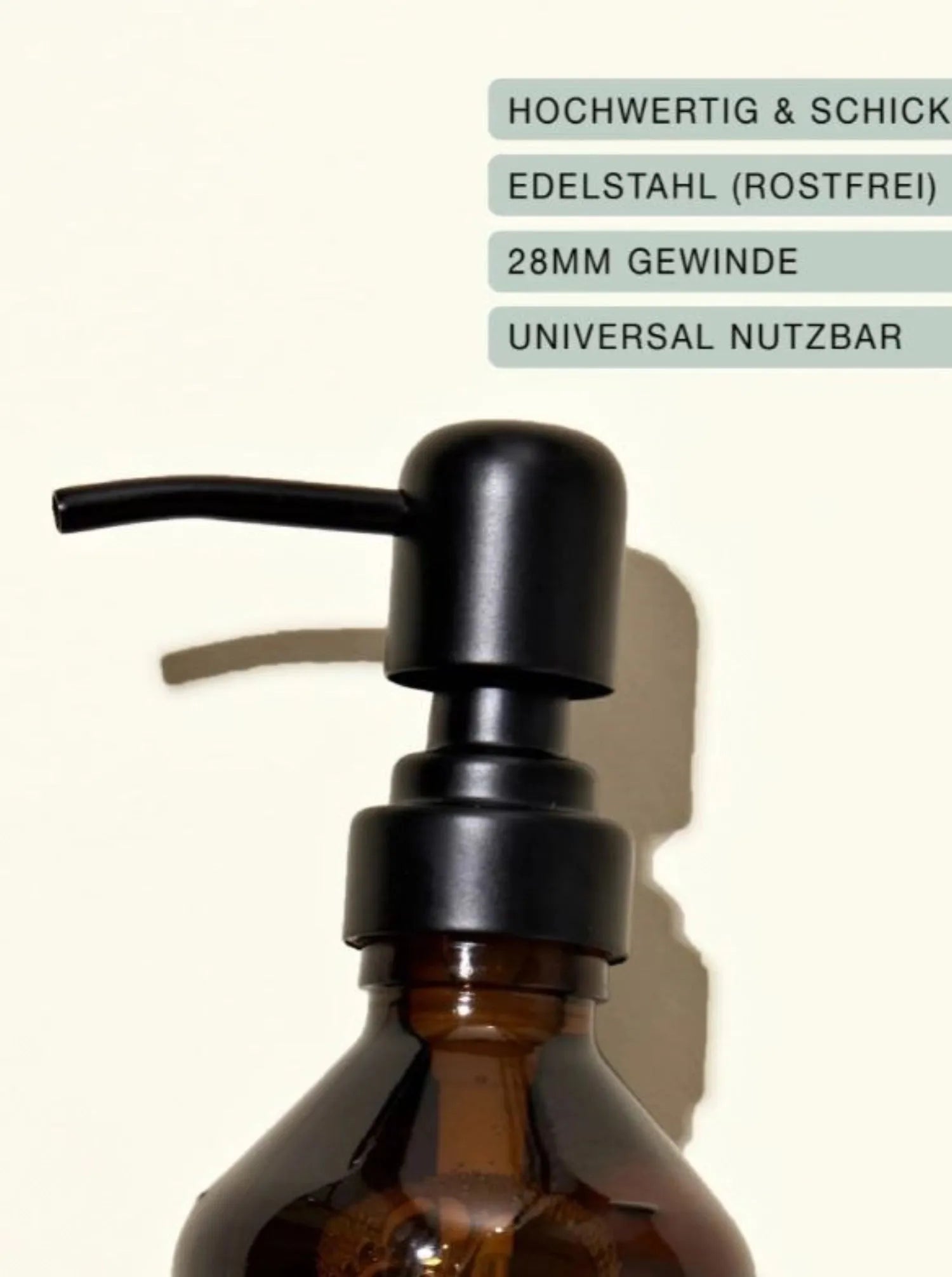 Eleganter schwarzer Edelstahl-Pumpspender von Nordesign, ideal für Seife oder Lotion, stilvoll und langlebig.