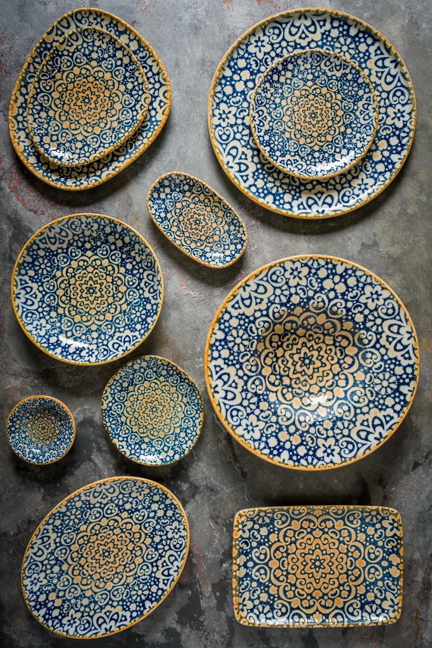 Ovaler Gourmet Teller Alhambra von Bonna, 34x19 cm, ideal für stilvolle Präsentationen und besondere Anlässe.
