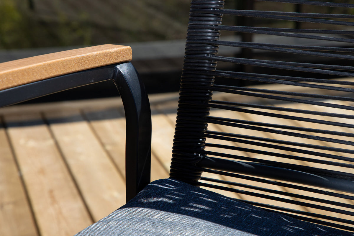 Tisch Dallas in Schwarz präsentiert im Onlineshop von KAQTU Design AG. Gartentisch ist von Venture Home