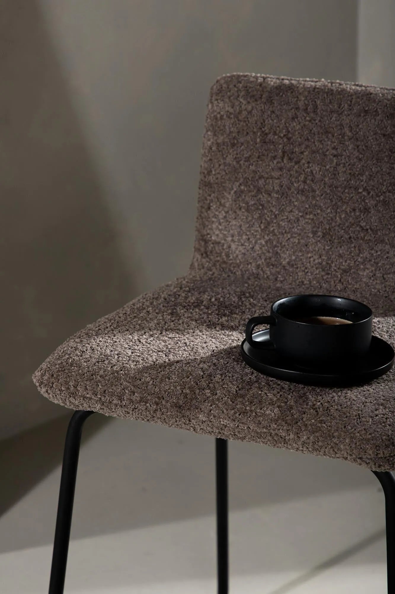 Bisbee Barstuhl: Modernes Design trifft auf bequemen Sitzkomfort.