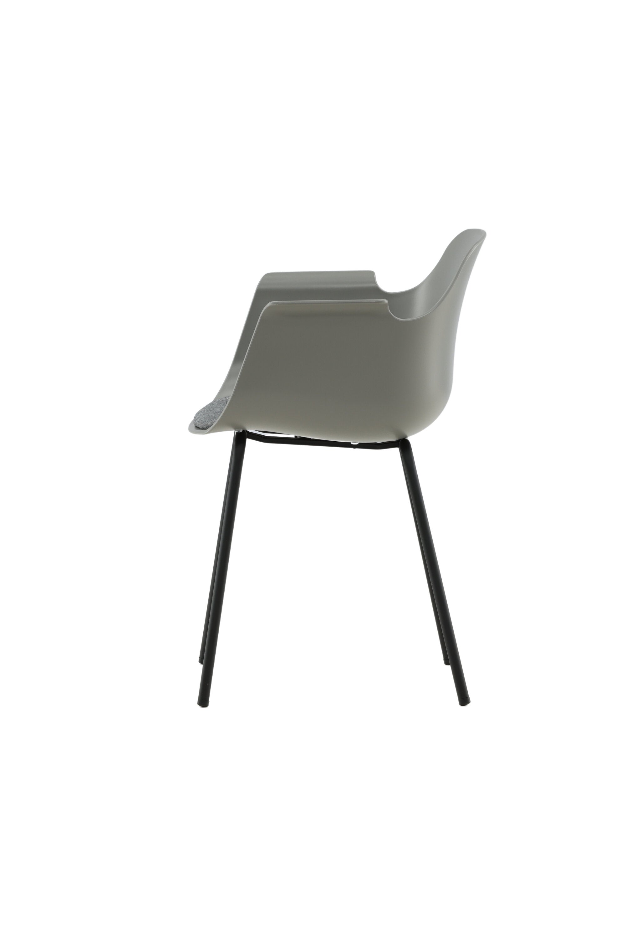 Comfort Plastic Stuhl in Grau präsentiert im Onlineshop von KAQTU Design AG. Stuhl mit Armlehne ist von Venture Home