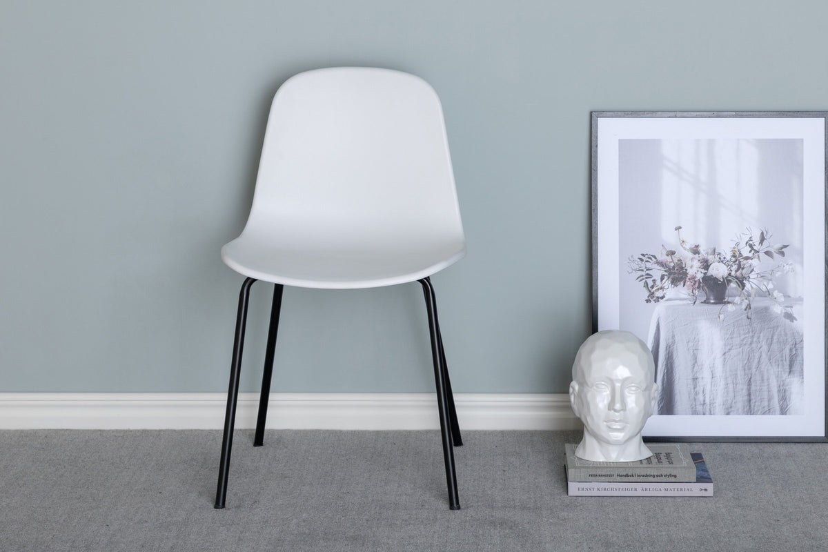 Arctic Stuhl in Weiss präsentiert im Onlineshop von KAQTU Design AG. Stuhl ist von Venture Home