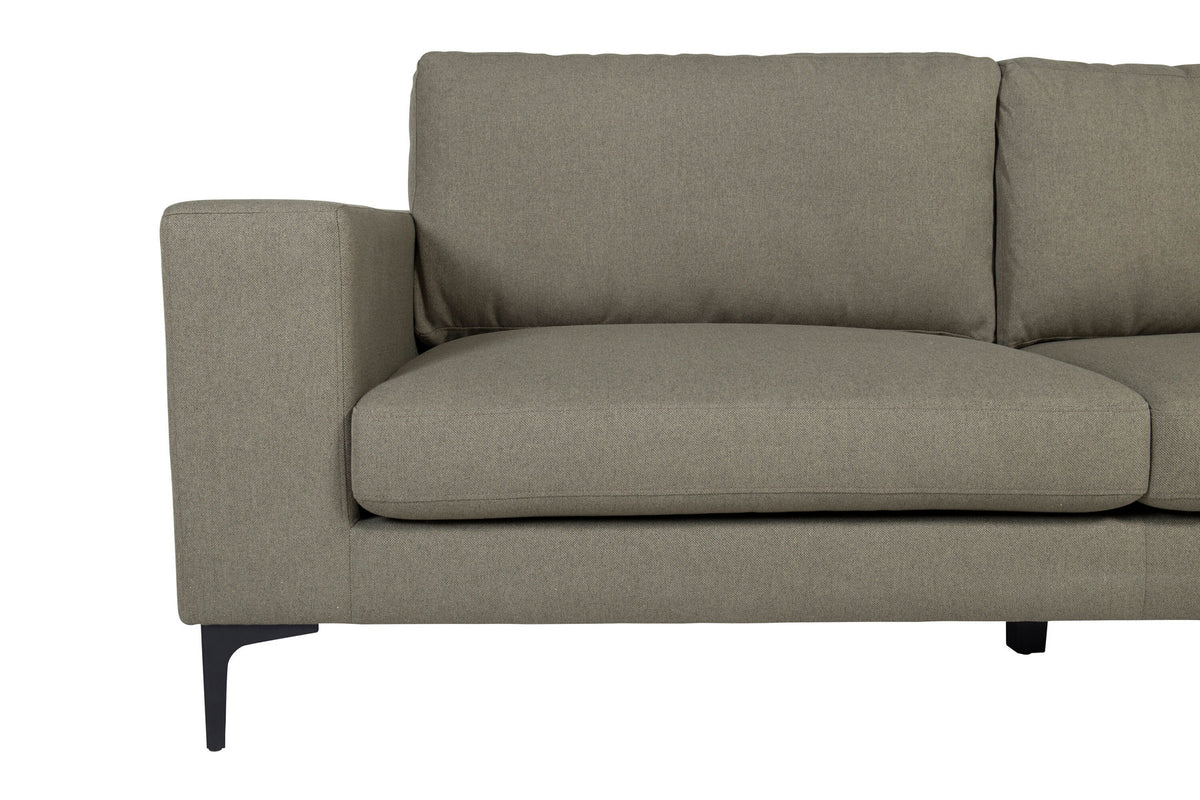 Bolero Sofa in Grün präsentiert im Onlineshop von KAQTU Design AG. 3er Sofa ist von Venture Home