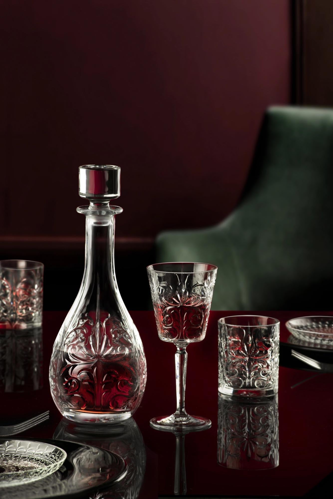 Elegantes 6er Set RCR Weingläser, 29cl, mit modernem Tattoo-Muster.