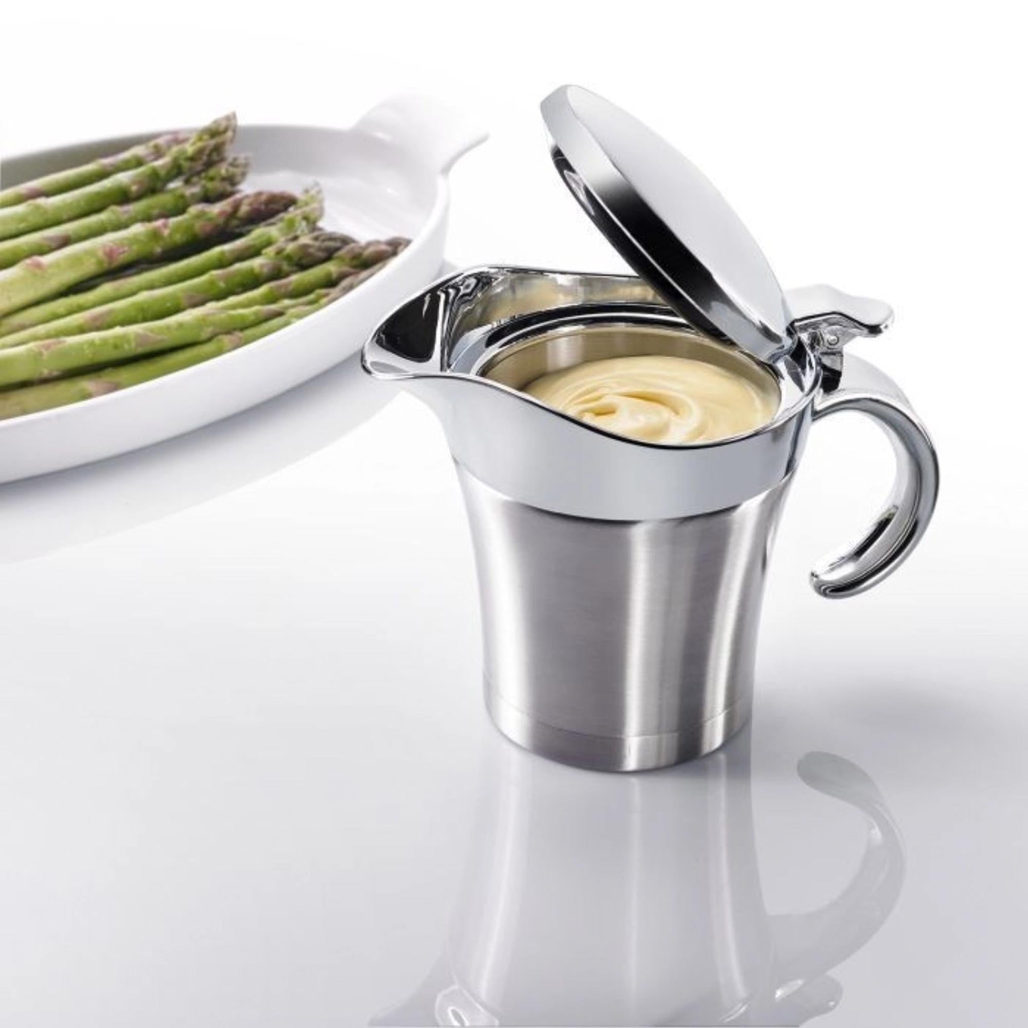 Thermo-Sauciere von Westmark, 0.5 l, Edelstahl, hält Saucen warm, 18x11.5x14.3 cm, stilvoll und funktional für den gedeckten Tisch.