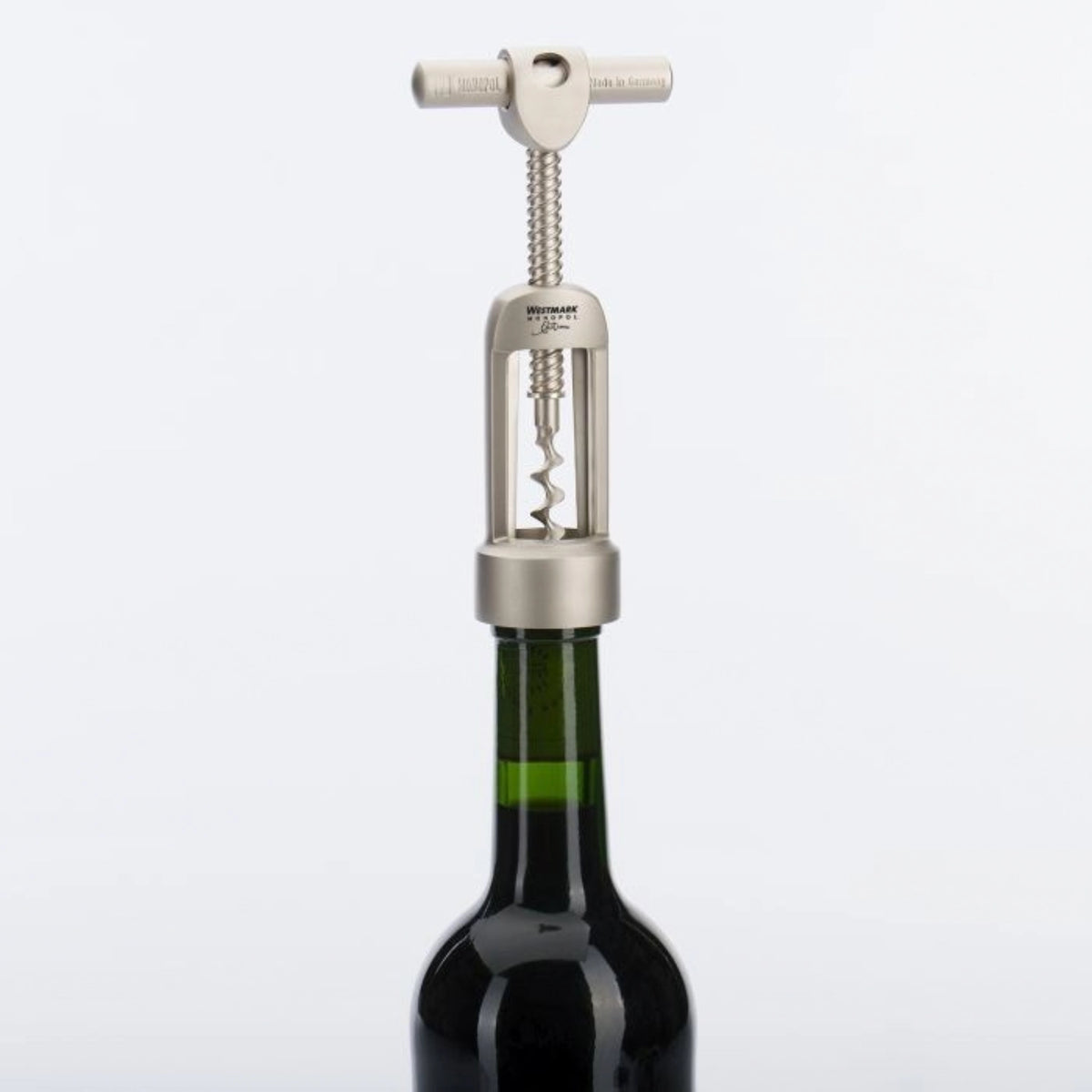 Glockenkorkenzieher Barolo, edelmattiert, 16x7x3.5cm in Silber präsentiert im Onlineshop von KAQTU Design AG. Barzubehör ist von Westmark