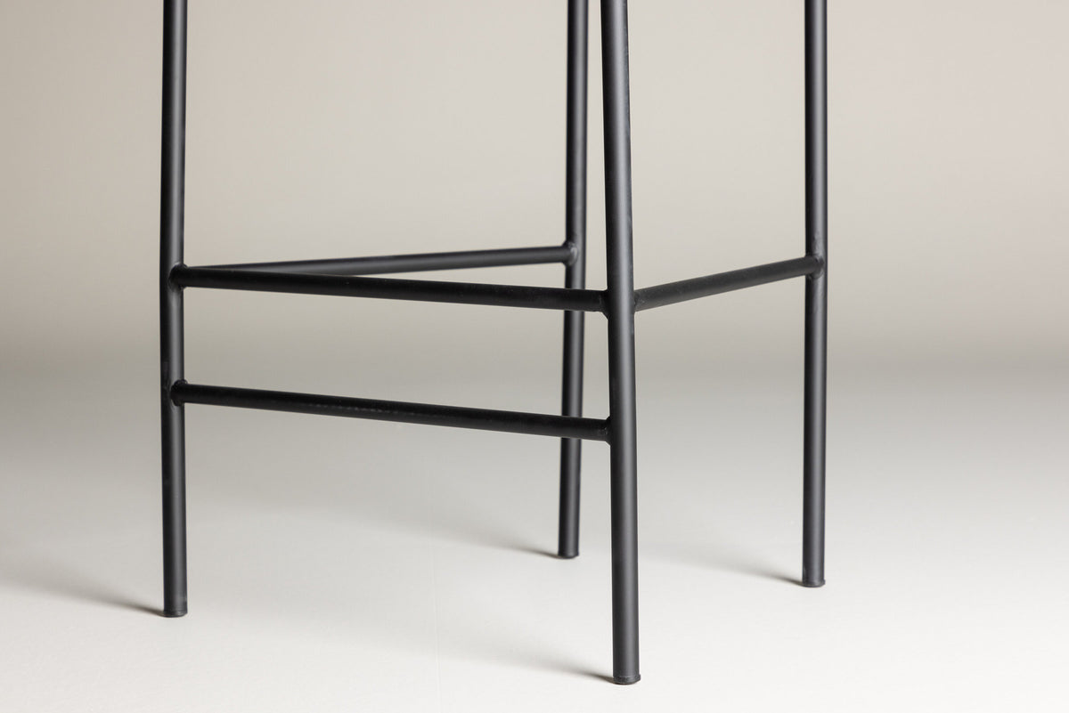 Ralf Barstuhl in Braun präsentiert im Onlineshop von KAQTU Design AG. Barstuhl ist von Venture Home