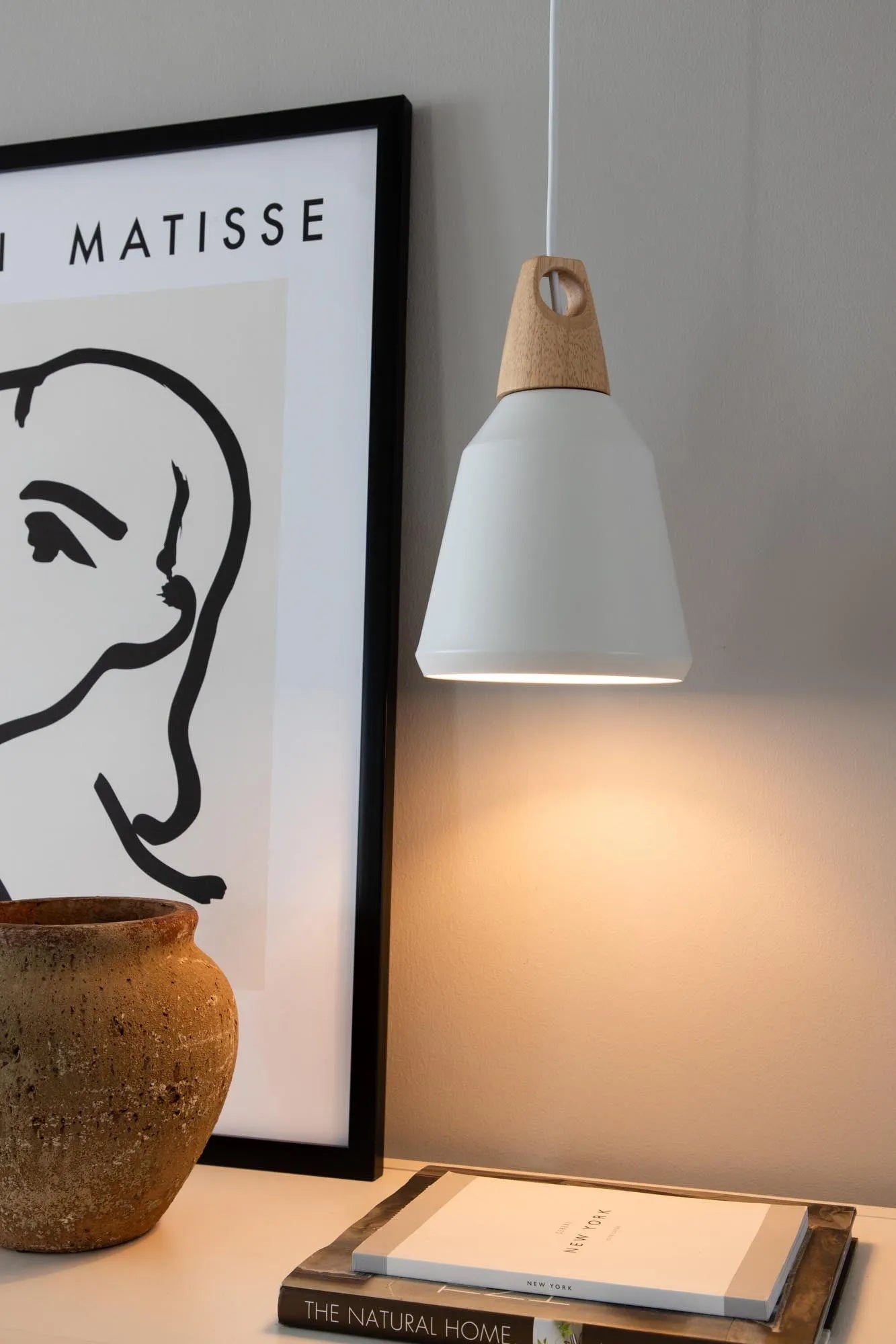 Nao Pendelleuchte: Modernes Design trifft auf funktionale Beleuchtung.
