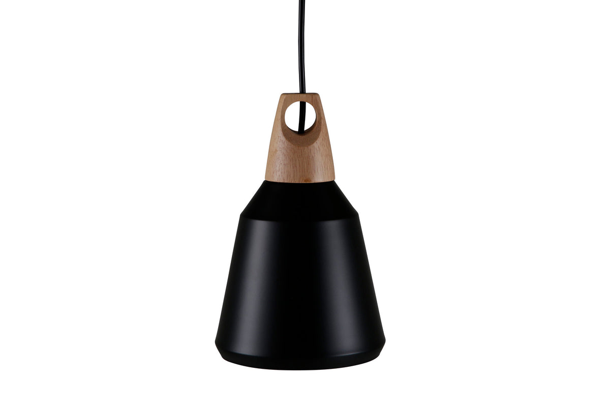 Nao Pendelleuchte in Schwarz präsentiert im Onlineshop von KAQTU Design AG. Pendelleuchte ist von Venture Home