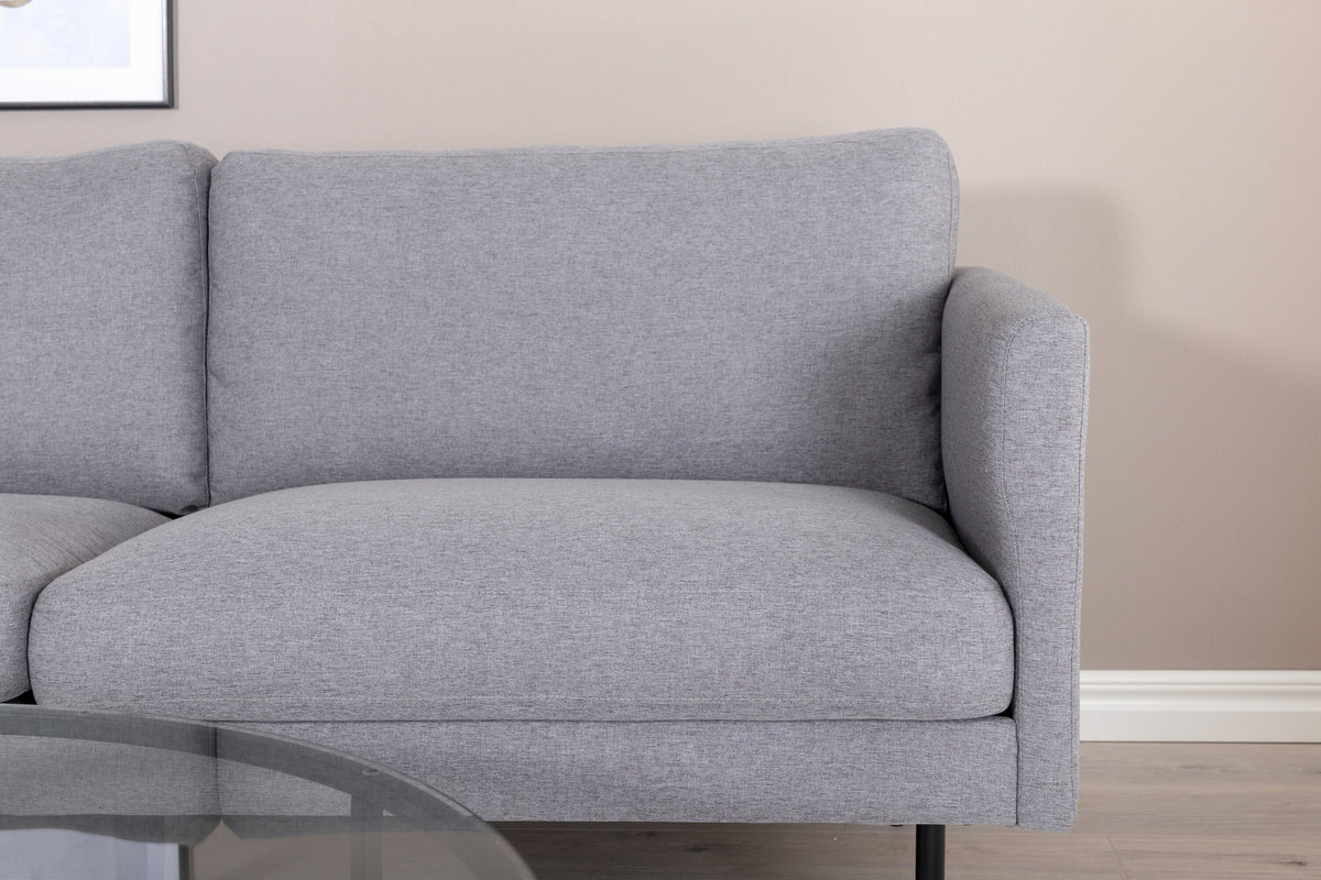 Zoom 2er Sofa in Grau präsentiert im Onlineshop von KAQTU Design AG. 2er Sofa ist von Venture Home