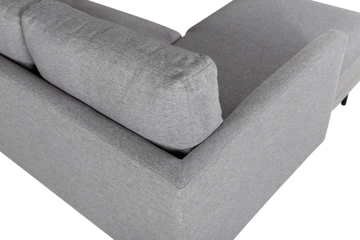 Zoom U-Sofa in Grau präsentiert im Onlineshop von KAQTU Design AG. L-Sofa rechts ist von Venture Home