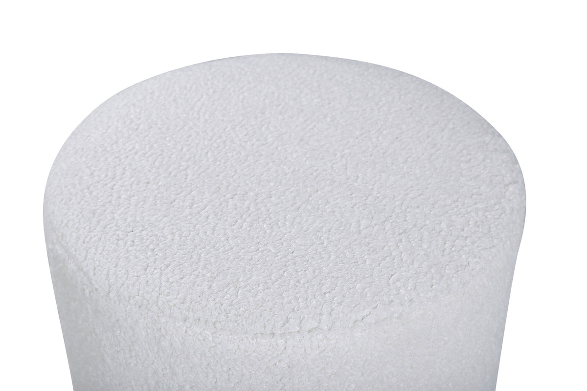 Benji Ottoman / Pouf in Weiss präsentiert im Onlineshop von KAQTU Design AG. Pouf ist von Venture Home
