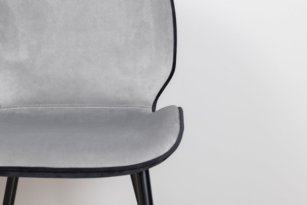 Emma Stuhl in Grau präsentiert im Onlineshop von KAQTU Design AG. Stuhl ist von Venture Home