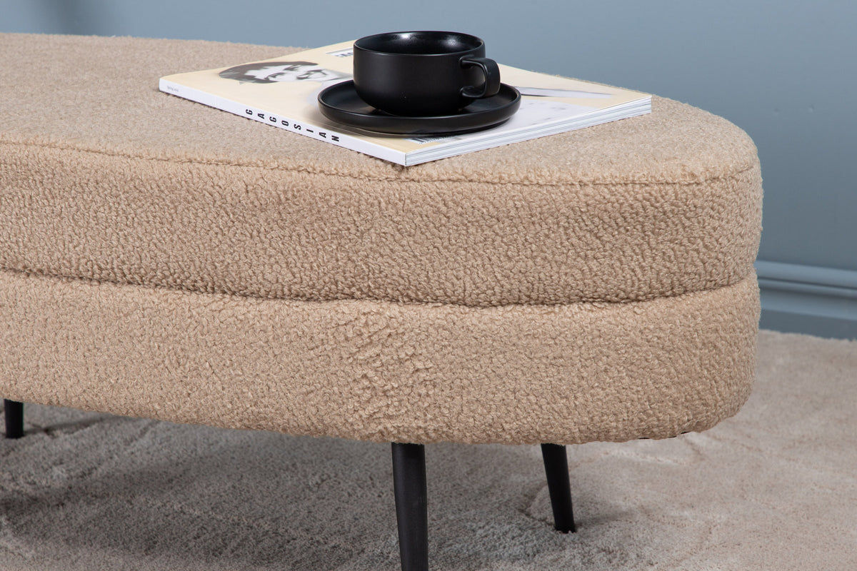 Otto Ottoman / Pouf in Beige präsentiert im Onlineshop von KAQTU Design AG. Ottoman ist von Venture Home