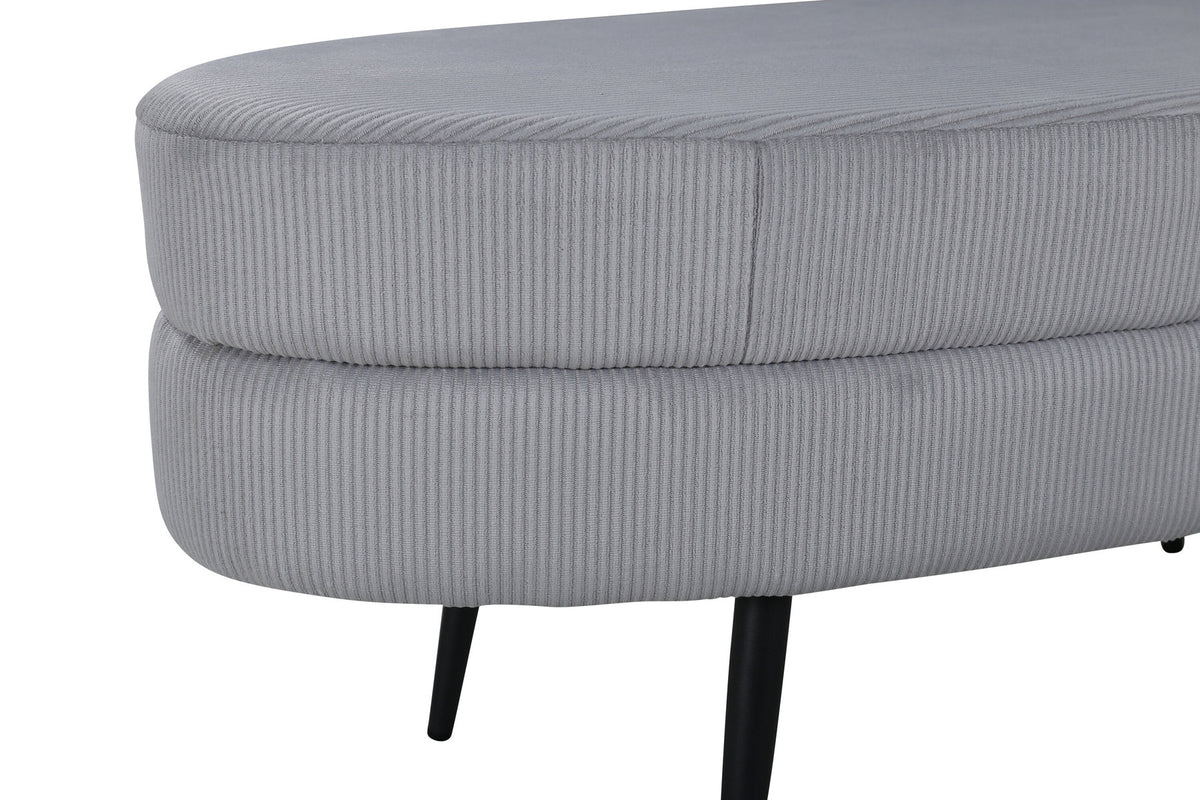 Otto Ottoman / Pouf in Grau präsentiert im Onlineshop von KAQTU Design AG. Ottoman ist von Venture Home