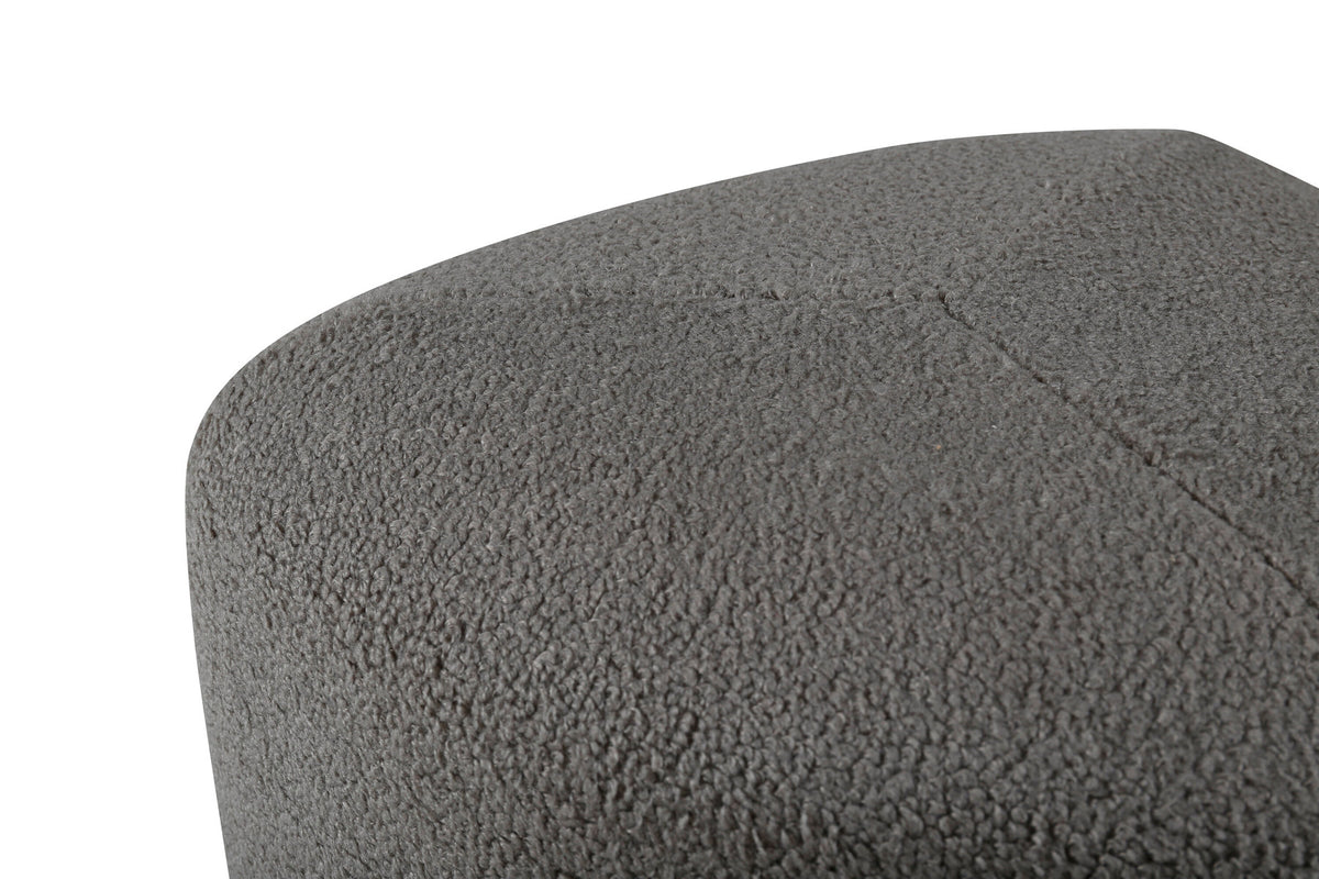 Peg Ottoman / Pouf in Grau präsentiert im Onlineshop von KAQTU Design AG. Pouf ist von Venture Home