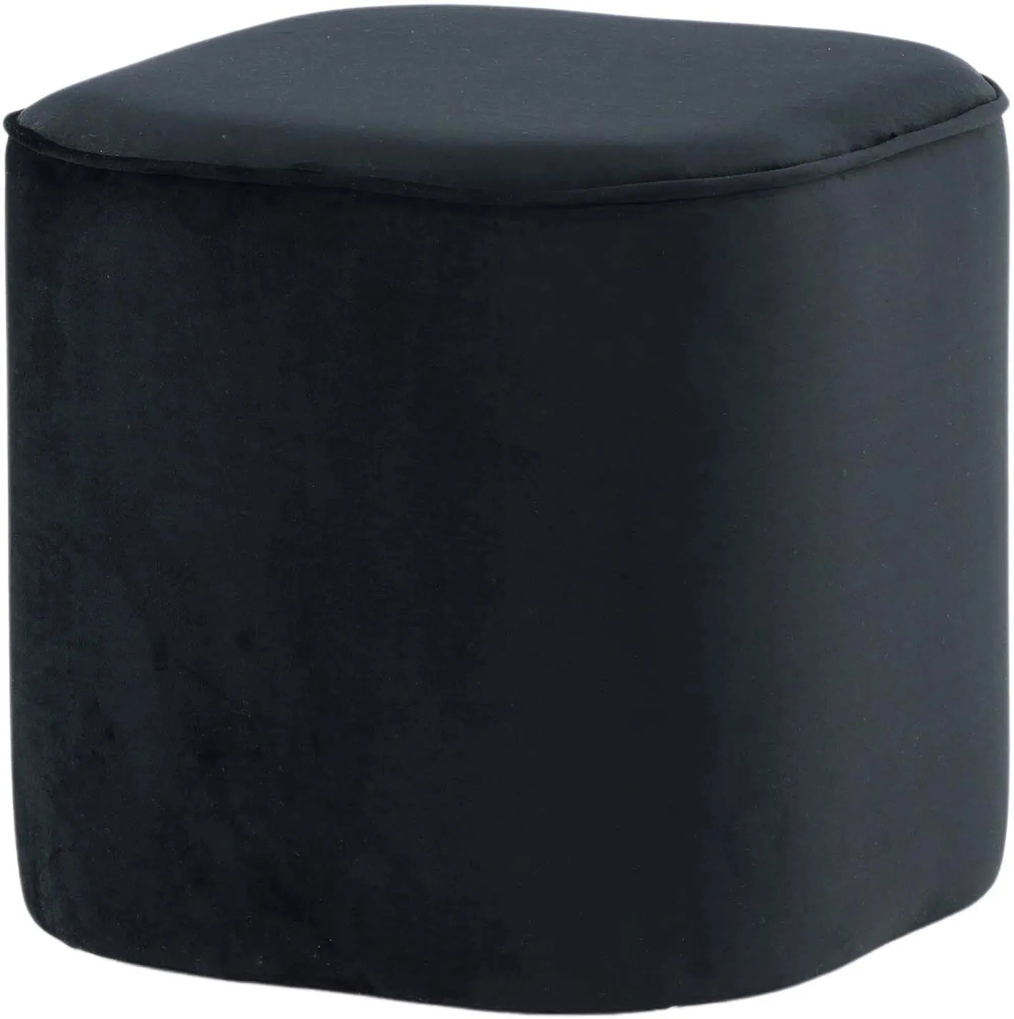 Piff Ottoman: Komfortabler Pouf für zeitlose Eleganz im Wohnzimmer.