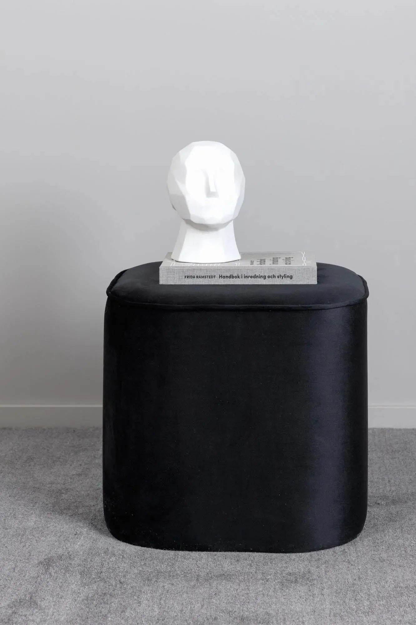 Venture Home Piff Pouf: Stilvoller Komfort für Ihr Zuhause.
