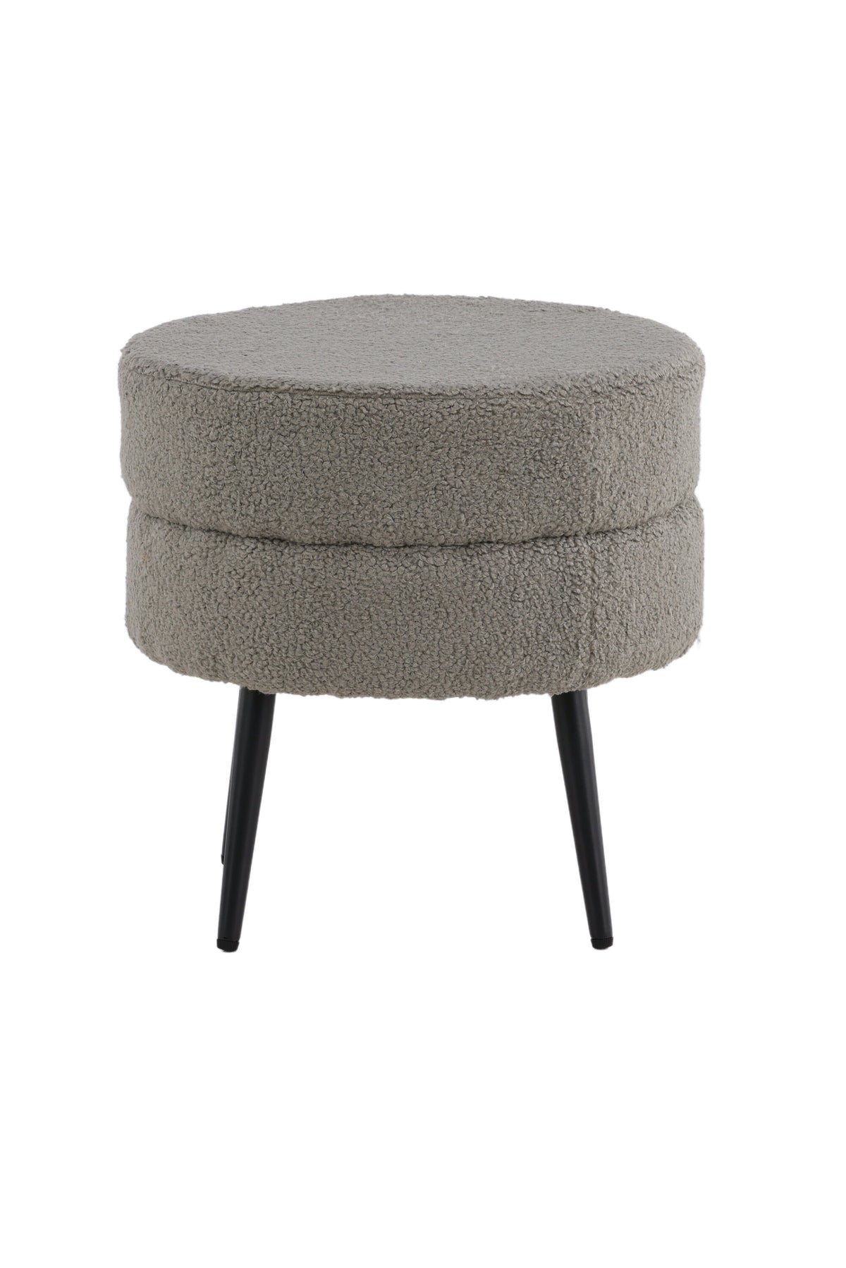 Runder Pouf Pot in Grau mit Teddystoff-Bezug, Durchmesser 40 cm, auf schwarzen, leicht ausgestellten Stahlbeinen stehend.