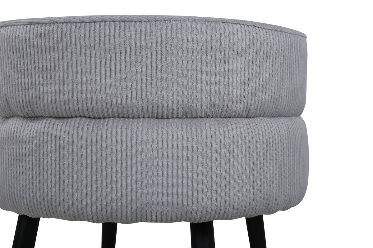 Pot Ottoman / Pouf in Grau präsentiert im Onlineshop von KAQTU Design AG. Pouf ist von Venture Home