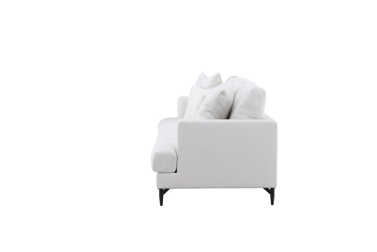Sofia 3-Seat Sofa in Beige/Schwarz präsentiert im Onlineshop von KAQTU Design AG. 3er Sofa ist von Venture Home