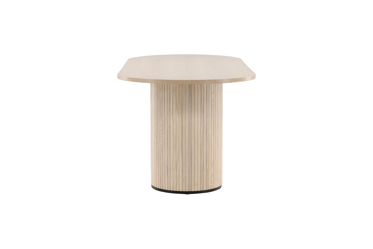 Bianca Tisch in Tünchen präsentiert im Onlineshop von KAQTU Design AG. Esstisch ist von Venture Home