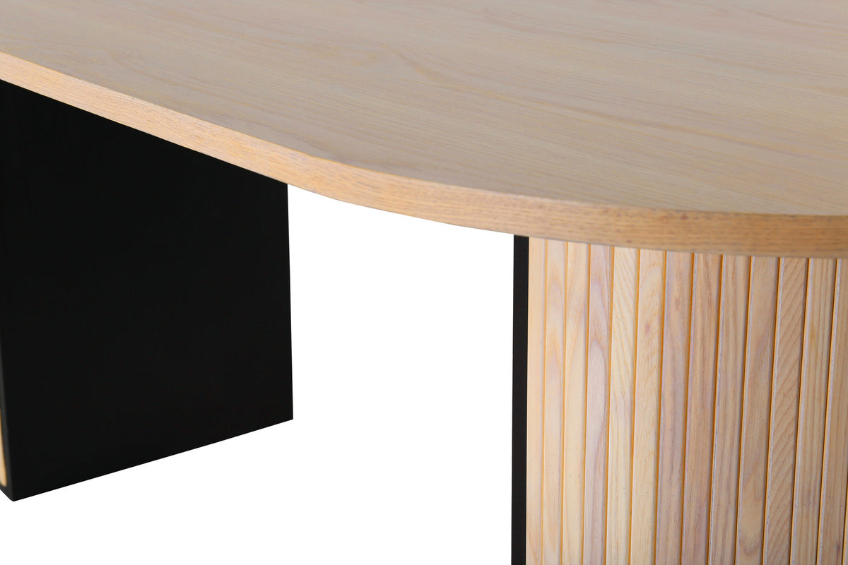 Bianca Tisch in Tünchen präsentiert im Onlineshop von KAQTU Design AG. Esstisch ist von Venture Home