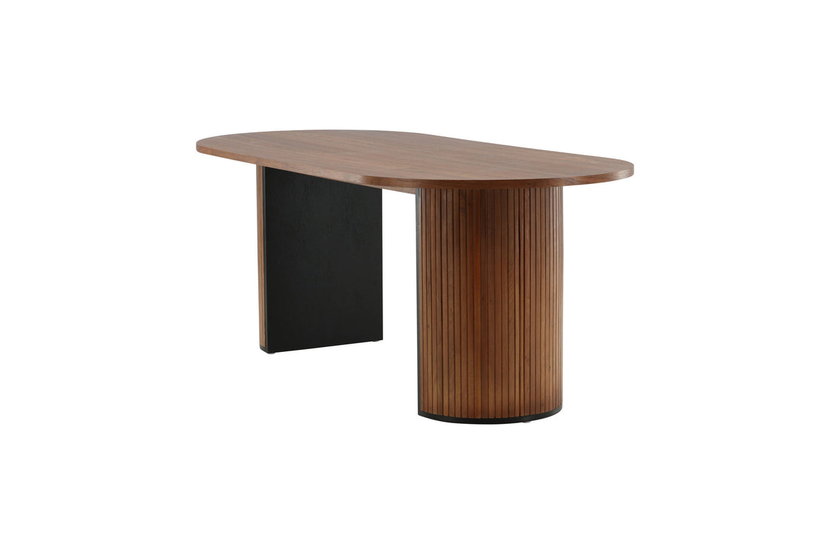 Bianca Tisch in Nussbaum präsentiert im Onlineshop von KAQTU Design AG. Esstisch ist von Venture Home