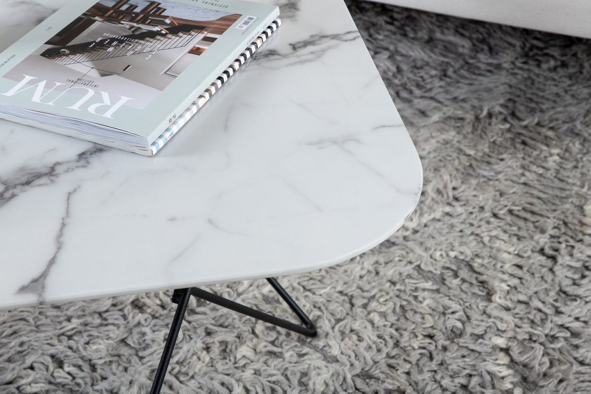 Tristar Beistelltisch in Weiss / Schwarz präsentiert im Onlineshop von KAQTU Design AG. Beistelltisch ist von Venture Home
