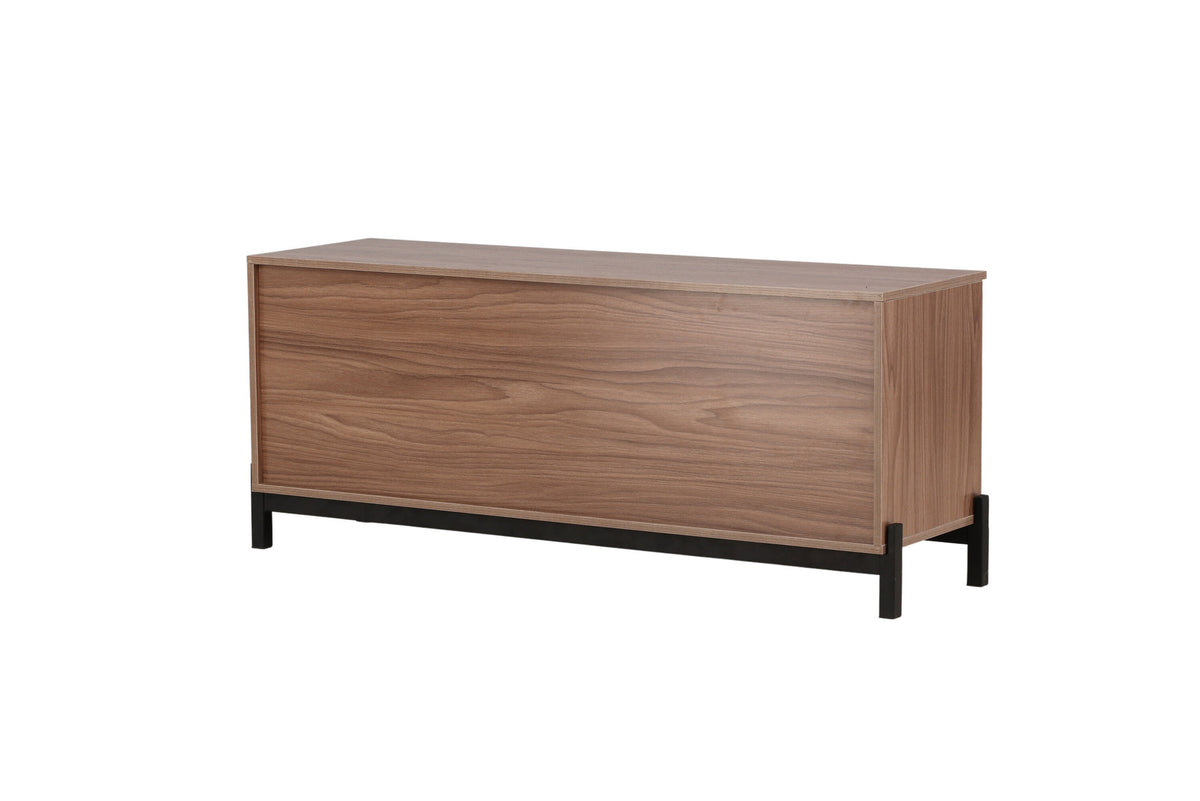 Corpus Sideboard in Nussbaum präsentiert im Onlineshop von KAQTU Design AG. Sideboard ist von Venture Home