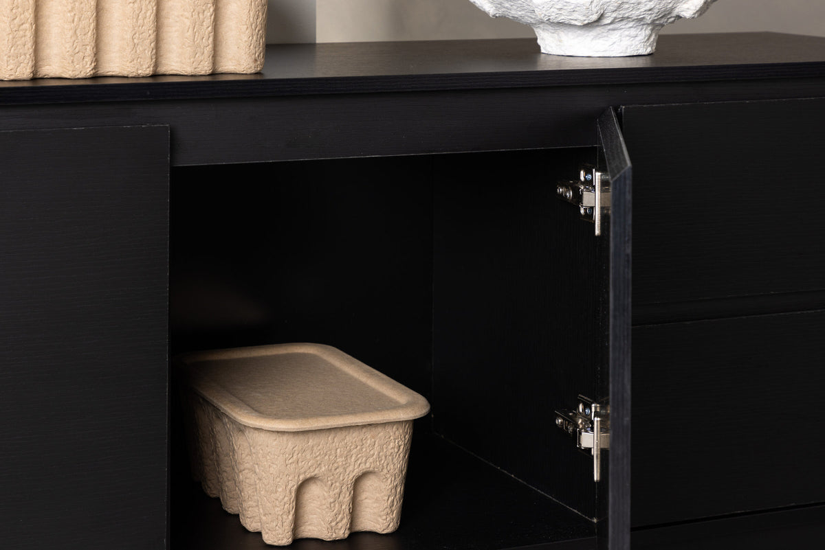 Corpus Sideboard in Schwarz präsentiert im Onlineshop von KAQTU Design AG. Sideboard ist von Venture Home