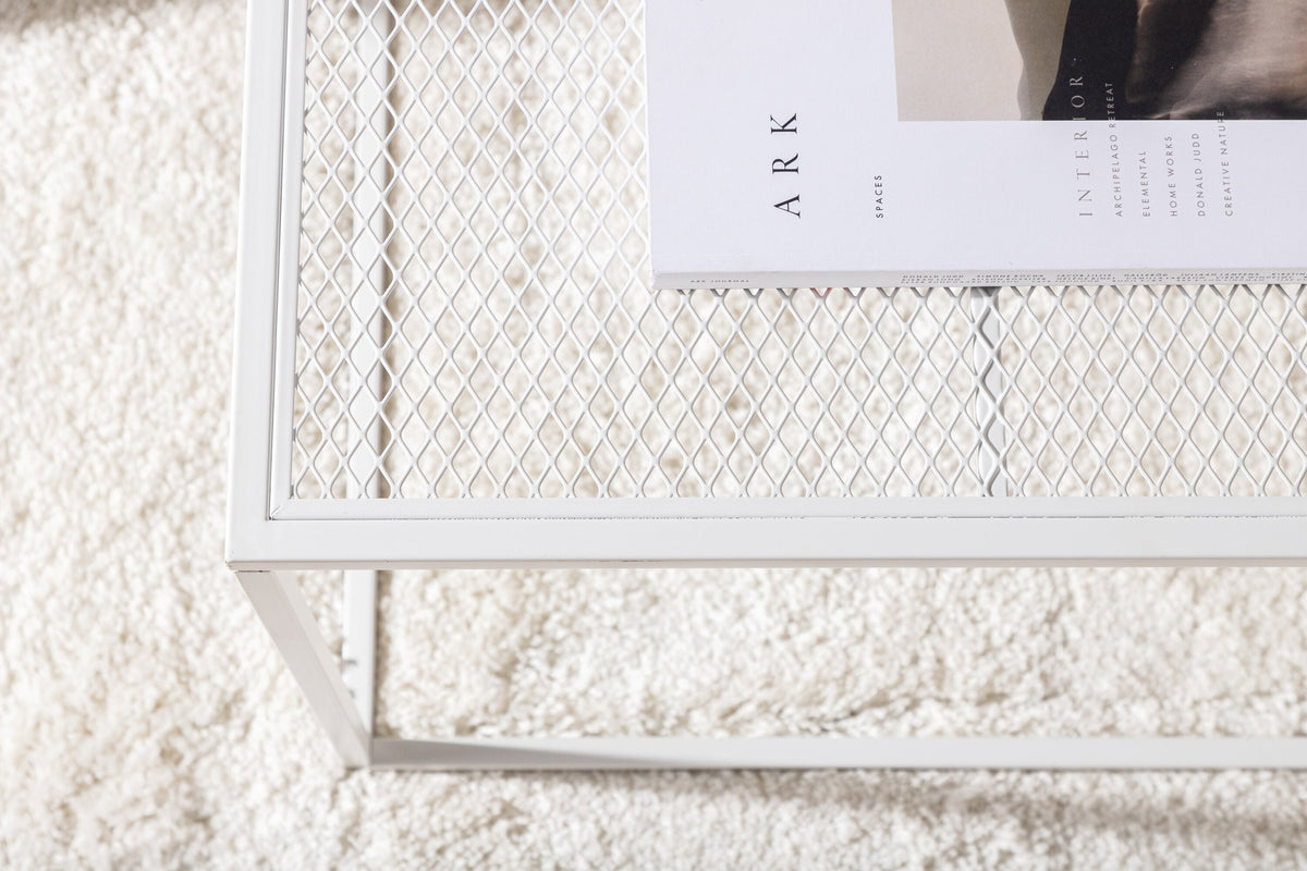 Netz Coffee Tisch in Weiss präsentiert im Onlineshop von KAQTU Design AG. Beistelltisch ist von Venture Home