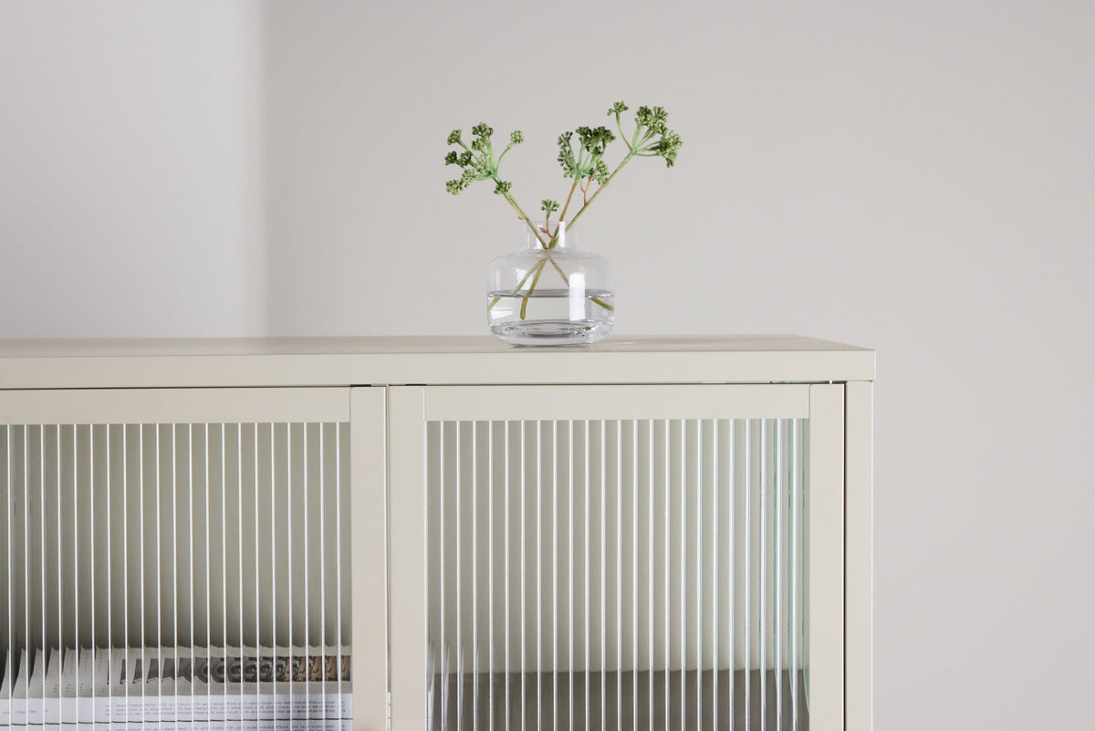 Garis Cabinet in Beige präsentiert im Onlineshop von KAQTU Design AG. Cabinet ist von Venture Home